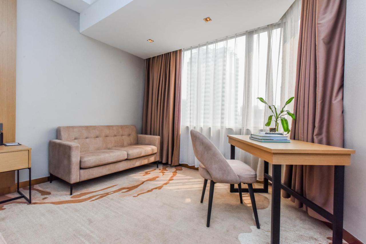 Oriental Silk Hotel Гуанчжоу Экстерьер фото
